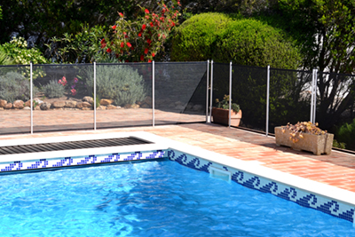 5 Tips To Create A Safe Swimming Pool Environment For Kids