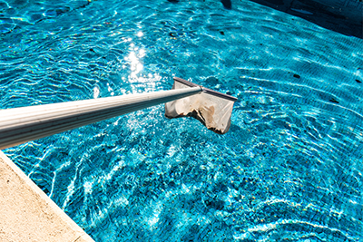 Pool Cleaning & Maintenance Pool Cleaning & Maintenance